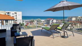Ale's By The Sea